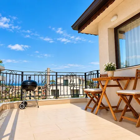 Апартаменты Sea-view 1br Near Dentaprime W/ Free Parking Варна