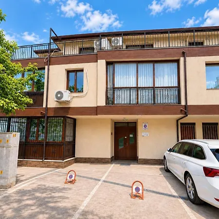 Апартаменты Sea-view 1br Near Dentaprime W/ Free Parking
