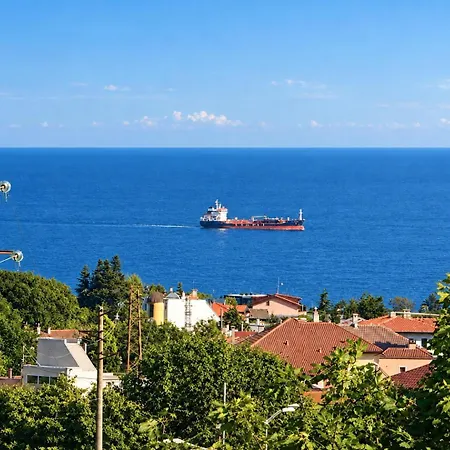 Sea-view 1br Near Dentaprime W/ Free Parking Апартаменты *